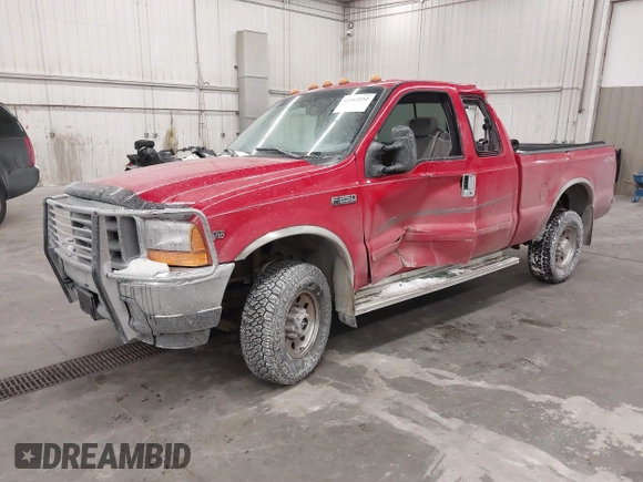 2001 Ford Super Duty F-250 XL with VIN 1FTNX21S81EC45226, listed as a IAAI auction lot 41363552 with 78,612 mi miles. Bid and sale history available at carsss.com. Image 2.
