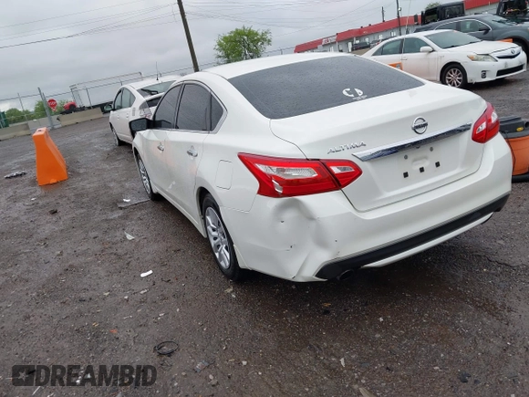 2017 Nissan Altima SR with VIN 1N4AL3AP2HC139331, listed as a IAAI auction lot 42070393 with 139,831 mi miles and . Bid and sale history available at DreamBid. Image 3.