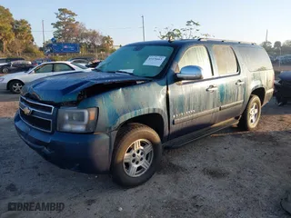 2007 Chevrolet Suburban LT with VIN 3GNFC16077G230369, listed as a IAAI auction lot 41476661 with 229,676 mi miles. Bid and sale history available at carsss.com. Image 17.