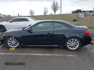 2011 Infiniti G37 with VIN JN1CV6FE8BM952456, listed as a IAAI auction lot 41384414 with 95,296 mi miles. Bid and sale history available at carsss.com. Image 14.