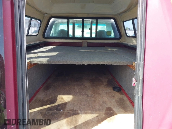 1998 Ford F-150 with VIN 1FTZF182XWKA36602, listed as a IAAI auction lot 42472442 with 112,235 mi miles and . Bid and sale history available at DreamBid. Image 8.