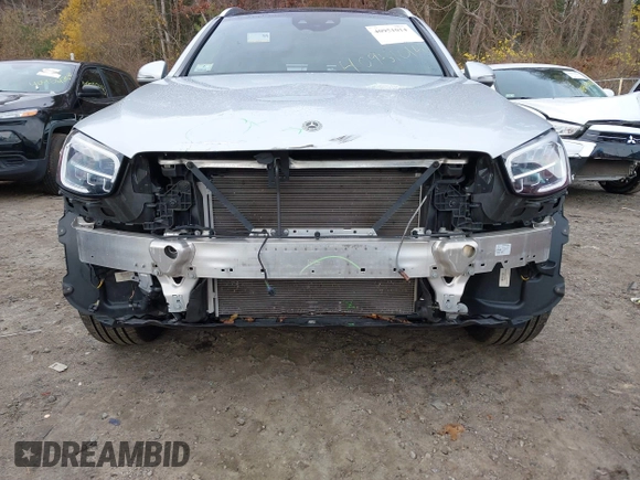 2020 Mercedes-Benz GLC 300 z VIN W1N0G8EB6LF824678, wystawiony jako IAAI lot #40951014 z przebiegiem 46 473 mil mil oraz . Historia ofert i sprzedaży dostępna na DreamBid. Obrazek 6.