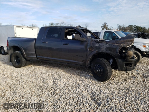 2020 Ram 3500 Laramie with VIN 3C63RRML2LG176339, listed as a Copart auction lot 81455744 with 0 mi miles and Non Repairable. Bid and sale history available at carsss.com. Image 4.