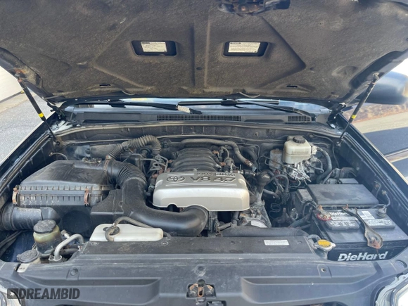 2006 Toyota 4Runner SR5 with VIN JTEBT14R260059859, listed as a Copart auction lot 52189865 with 217,800 mi miles and Clean Title. Bid and sale history available at carsss.com. Image 7.