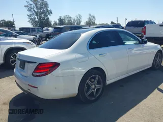 2017 Mercedes-Benz E-Class E 300 Luxury with VIN WDDZF4JBXHA040059, listed as a IAAI auction lot 41988657 with 67,197 mi miles. Bid and sale history available at carsss.com. Image 4.