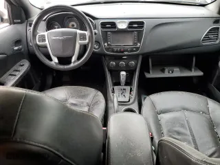 2013 Chrysler 200 Limited with VIN 1C3CCBCG4DN612157, listed as a Copart auction lot 48062755 with 101,205 mi miles and Salvage Title. Bid and sale history available at carsss.com. Image 8.