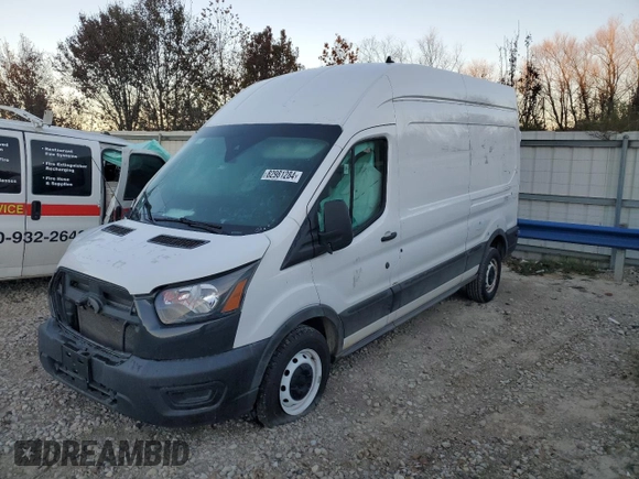 2022 Ford Transit Cargo z VIN 1FTBR1X8XNKA23913, wystawiony jako Copart lot #82981284 z przebiegiem Nie podano mil oraz Szkoda całkowita • Salvage title. Historia ofert i sprzedaży dostępna na DreamBid. Obrazek 2.
