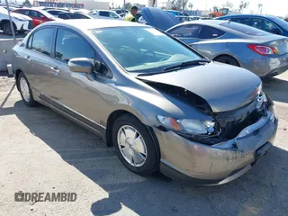 2006 Honda Civic z VIN JHMFA36226S025687, wystawiony jako IAAI lot #41637168 z przebiegiem 185 364 mil mil oraz . Historia ofert i sprzedaży dostępna na DreamBid. Obrazek 1.