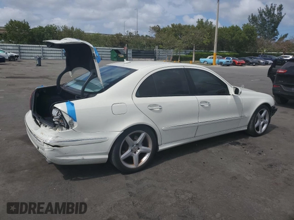 2009 Mercedes-Benz E-Class Luxury 3.5L with VIN WDBUF56X79B435499, listed as a Copart auction lot 54612855 with 74,956 mi miles and Salvage Title. Bid and sale history available at carsss.com. Image 3.
