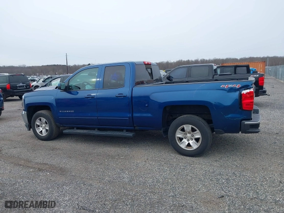 2017 Chevrolet Silverado 1500 LT with VIN 1GCVKREC0HZ325908, listed as a IAAI auction lot 41613561 with 53,552 mi miles. Bid and sale history available at carsss.com. Image 15.