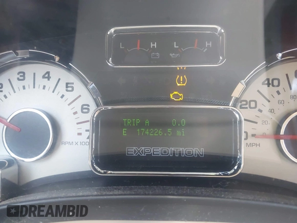 2007 Ford Expedition Eddie Bauer with VIN 1FMFU17567LA72749, listed as a IAAI auction lot 42207632 with 174,226 mi miles and . Bid and sale history available at DreamBid. Image 7.