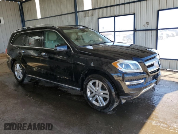 2016 Mercedes-Benz GL with VIN 4JGDF6EE5GA667542, listed as a Copart auction lot 68341884 with 182,239 mi miles and Clean Title. Bid and sale history available at carsss.com. Image 4.
