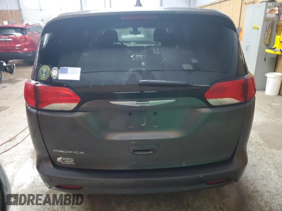 2017 Chrysler Pacifica Touring with VIN 2C4RC1DG2HR501078, listed as a Copart auction lot 54834335 with 127,585 mi miles and Clean Title. Bid and sale history available at DreamBid. Image 6.