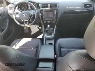 2017 Volkswagen Jetta SEL with VIN 3VWL17AJ7HM280127, listed as a Copart auction lot 64426655 with 61,658 mi miles and Salvage title. Bid and sale history available at DreamBid. Image 8.