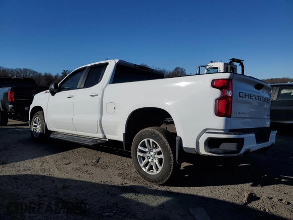 2019 Chevrolet Silverado 1500 RST with VIN 1GCRYEED9KZ226917, listed as a Copart auction lot 43112855 with 133,005 mi miles and Salvage Title. Bid and sale history available at DreamBid. Image 2.