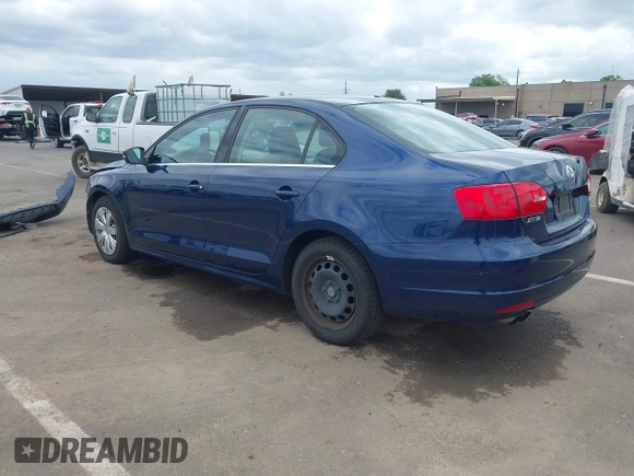 2013 Volkswagen Jetta SE with VIN 3VWDP7AJ0DM223801, listed as a IAAI auction lot 42132060 with 129,652 mi miles and . Bid and sale history available at DreamBid. Image 3.