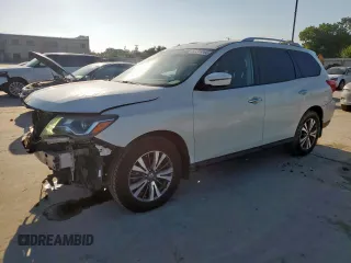 2017 Nissan Pathfinder Platinum with VIN 5N1DR2MN4HC902651, listed as a Copart auction lot 62229865 with 129,841 mi miles and Salvage title. Bid and sale history available at DreamBid. Image 1.