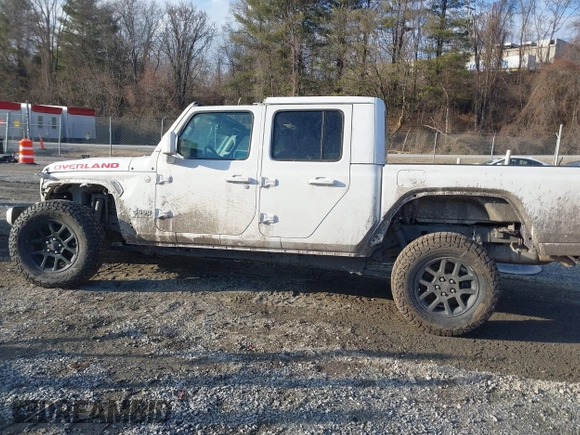 2023 Jeep Gladiator Overland с VIN 1C6HJTFG4PL514441, выставлен на аукционе IAAI как лот 41416018 с пробегом 56 478 миль миль и . История ставок и продаж доступна на DreamBid. Изображение 13.