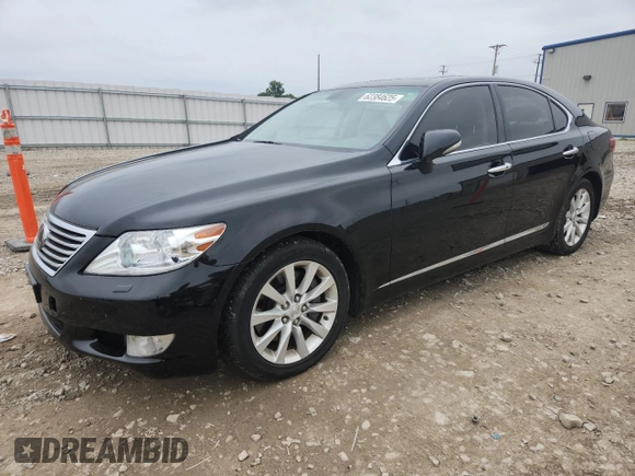 2011 Lexus LS 460 z VIN JTHCL5EF9B5012473, wystawiony jako Copart lot #62384625 z przebiegiem 166 149 mil mil oraz Czysty tytuł • Clean title. Historia ofert i sprzedaży dostępna na DreamBid. Obrazek 1.