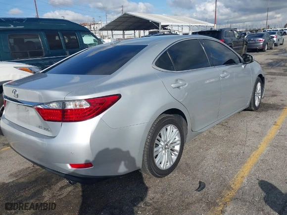 2014 Lexus ES 350 with VIN JTHBK1GG3E2116508, listed as a IAAI auction lot 41529370 with 1 mi miles. Bid and sale history available at carsss.com. Image 4.