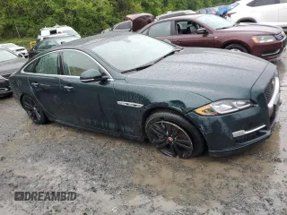 2017 Jaguar XJ R-Sport with VIN SAJWJ1CD0H8W12659, listed as a Copart auction lot 56292635 with 18,765 mi miles and Salvage Title. Bid and sale history available at DreamBid. Image 4.