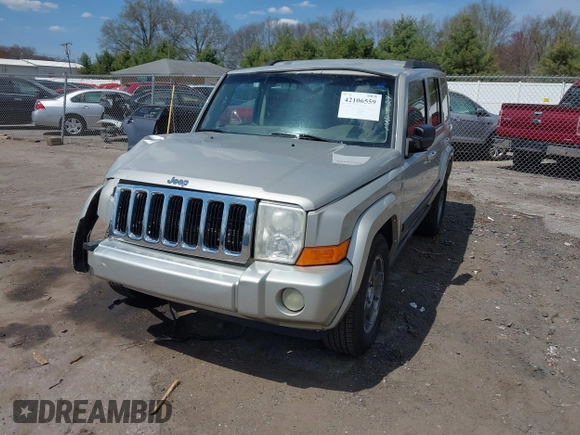 2007 Jeep Commander Sport z VIN 1J8HG48P17C695954, wystawiony jako IAAI lot #42106559 z przebiegiem Nie podano mil oraz . Historia ofert i sprzedaży dostępna na DreamBid. Obrazek 18.