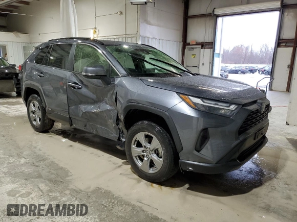 2023 Toyota RAV4 Hybrid XLE with VIN JTMRWRFV0PD200490, listed as a Copart auction lot 47106175 with 17,526 mi miles and Salvage Title. Bid and sale history available at carsss.com. Image 4.