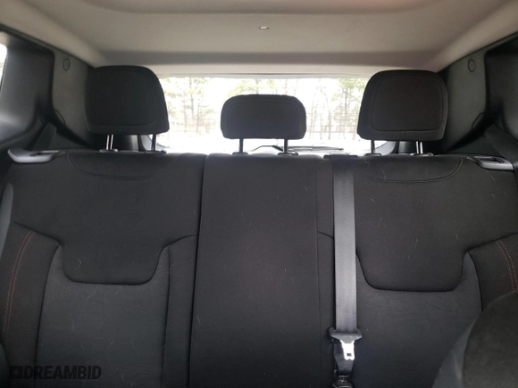 2015 Jeep Renegade Trailhawk with VIN ZACCJBCT1FPC19676, listed as a Copart auction lot 47424805 with NaN miles and Salvage Title. Bid and sale history available at carsss.com. Image 10.
