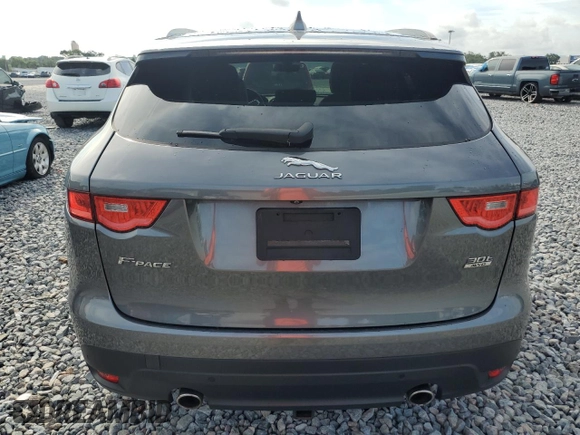 2019 Jaguar F-Pace 25t Prestige with VIN SADCK2GX6KA369498, listed as a Copart auction lot 61332535 with 45,283 mi miles and Salvage title. Bid and sale history available at DreamBid. Image 6.