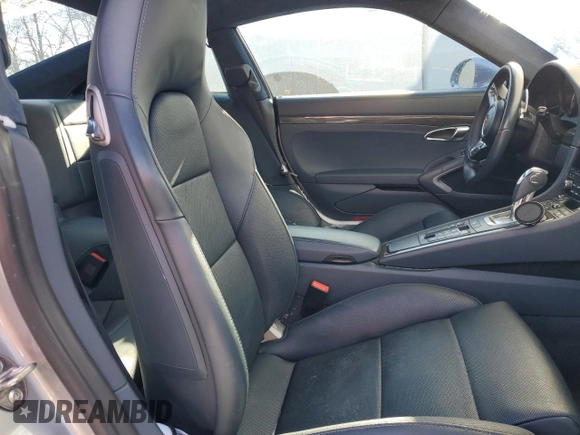 2017 Porsche 911 Turbo S z VIN WP0AD2A9XHS166494, wystawiony jako Copart lot #86107354 z przebiegiem Nie podano mil oraz Nie do naprawy • Non repairable. Historia ofert i sprzedaży dostępna na DreamBid. Obrazek 10.