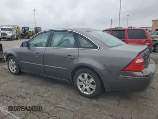 2005 Ford Five Hundred SEL with VIN 1FAFP24195G163447, listed as a Copart auction lot 81082594 with 257,955 mi miles and Salvage Title. Bid and sale history available at carsss.com. Image 2.