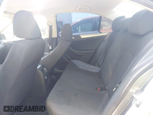 2015 Volkswagen Jetta SE with VIN 3VWD17AJ1FM237596, listed as a IAAI auction lot 42821848 with 172,633 mi miles and . Bid and sale history available at DreamBid. Image 8.