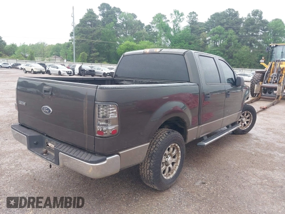 2005 Ford F-150 XLT z VIN 1FTRW12W35FB34549, wystawiony jako IAAI lot #41923359 z przebiegiem 286 494 mil mil oraz . Historia ofert i sprzedaży dostępna na DreamBid. Obrazek 4.