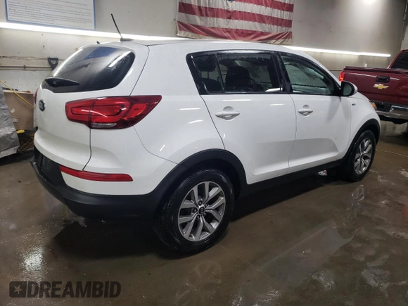 2016 Kia Sportage LX with VIN KNDPBCAC7G7848784, listed as a Copart auction lot 87183724 with 115,396 mi miles and Salvage Title. Bid and sale history available at carsss.com. Image 3.