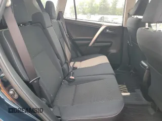 2018 Toyota RAV4 XLE z VIN JTMRFREV9JJ237256, wystawiony jako Copart lot #58391805 z przebiegiem 83 798 mil mil oraz Szkoda całkowita • Salvage title. Historia ofert i sprzedaży dostępna na DreamBid. Obrazek 11.