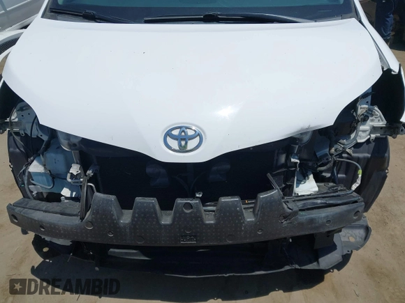 2017 Toyota Sienna LE Auto Access Seat with VIN 5TDKZ3DC3HS783912, listed as a IAAI auction lot 42664089 with 200,309 mi miles and . Bid and sale history available at DreamBid. Image 6.