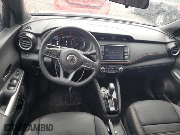 2019 Nissan Kicks SR with VIN 3N1CP5CU3KL483772, listed as a Copart auction lot 52044244 with 70,140 mi miles and Clean Title. Bid and sale history available at DreamBid. Image 8.