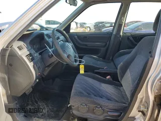 2001 Honda CR-V LX with VIN JHLRD18431C032002, listed as a Copart auction lot 46835805 with 110,503 mi miles and Salvage Title. Bid and sale history available at carsss.com. Image 7.