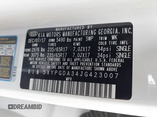2018 Kia Sorento LX with VIN 5XYPGDA34JG423007, listed as a IAAI auction lot 41552932 with 106,027 mi miles. Bid and sale history available at carsss.com. Image 9.