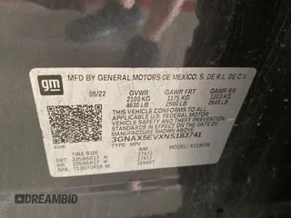 2022 Chevrolet Equinox LS z VIN 3GNAX5EVXNS183741, wystawiony jako IAAI lot #42552575 z przebiegiem 129 334 mil mil oraz . Historia ofert i sprzedaży dostępna na DreamBid. Obrazek 7.