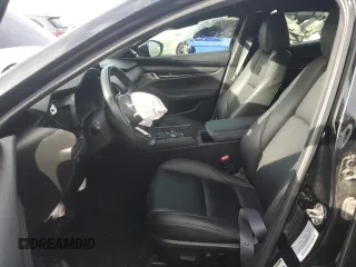 2019 Mazda Mazda3 Hatchback w/Preferred Pkg with VIN JM1BPBMM1K1123347, listed as a Copart auction lot 87330764 with 31,189 mi miles and Salvage Title. Bid and sale history available at carsss.com. Image 7.