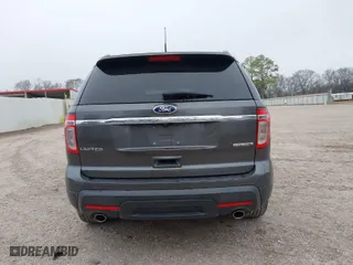 2015 Ford Explorer Limited with VIN 1FM5K7F85FGB30809, listed as a IAAI auction lot 41499836 with 102,332 mi miles. Bid and sale history available at carsss.com. Image 17.