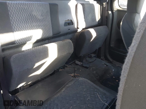 2008 GMC Canyon SLE1 with VIN 1GTDT19E688173354, listed as a IAAI auction lot 41345004 with 287,892 mi miles. Bid and sale history available at carsss.com. Image 8.