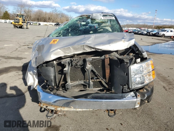 2007 Chevrolet Silverado 1500 LT w/1LT with VIN 2GCEC19C471628495, listed as a Copart auction lot 43935955 with 0 mi miles and Salvage Title. Bid and sale history available at carsss.com. Image 5.