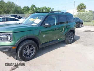 2024 Ford Bronco Sport Big Bend z VIN 3FMCR9B60RRE84253, wystawiony jako IAAI lot #42379244 z przebiegiem 3 587 mil mil oraz . Historia ofert i sprzedaży dostępna na DreamBid. Obrazek 6.