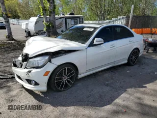 2008 Mercedes-Benz C 350 Sport z VIN WDDGF56X28F132898, wystawiony jako Copart lot #53382645 z przebiegiem 213 783 mil mil oraz Szkoda całkowita • Salvage title. Historia ofert i sprzedaży dostępna na DreamBid. Obrazek 1.