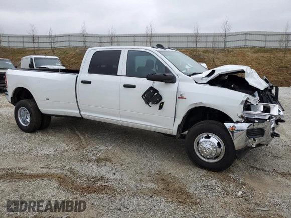 2024 Ram 3500 Tradesman with VIN 3C63RRGL6RG391646, listed as a Copart auction lot 45607345 with 1,794 mi miles and Salvage Title. Bid and sale history available at carsss.com. Image 4.