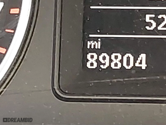 2017 Volkswagen Tiguan Wolfsburg Edition with VIN WVGSV7AX9HK007880, listed as a IAAI auction lot 41111974 with 89,804 mi miles. Bid and sale history available at carsss.com. Image 15.