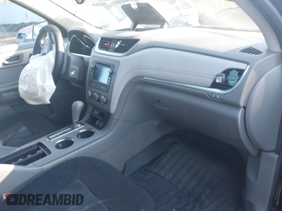 2016 Chevrolet Traverse LS with VIN 1GNKRFED8GJ251888, listed as a IAAI auction lot 41591602 with Not Provided miles. Bid and sale history available at carsss.com. Image 5.
