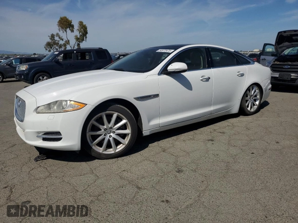 2013 Jaguar XJ with VIN SAJWA1C79D8V51400, listed as a Copart auction lot 54972475 with 79,471 mi miles and Clean Title. Bid and sale history available at DreamBid. Image 1.